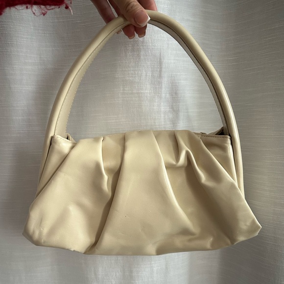 Like new. In great condition - Picture 2 of 5